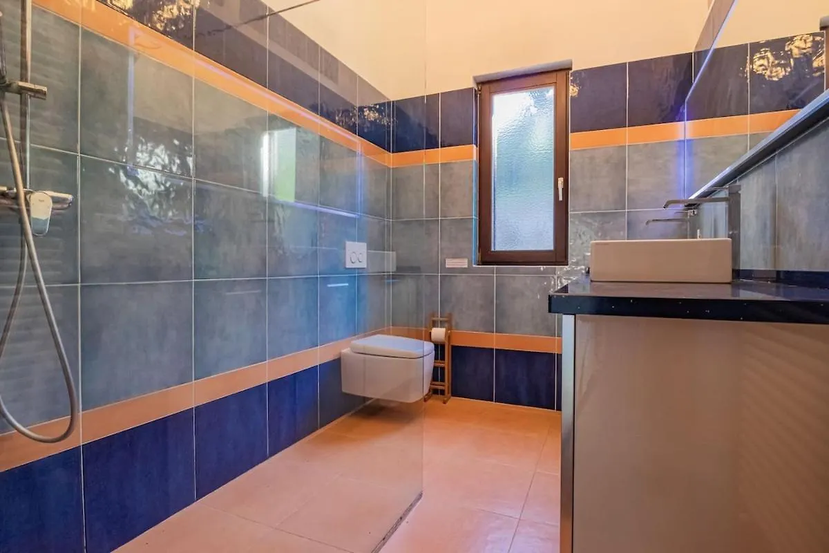Villa Golfo Stella Casa Morcone 0*,